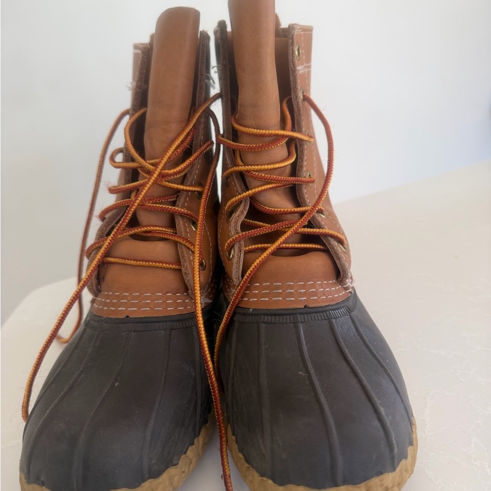 L.L. Bean Brown Bean Boots size 6 Women